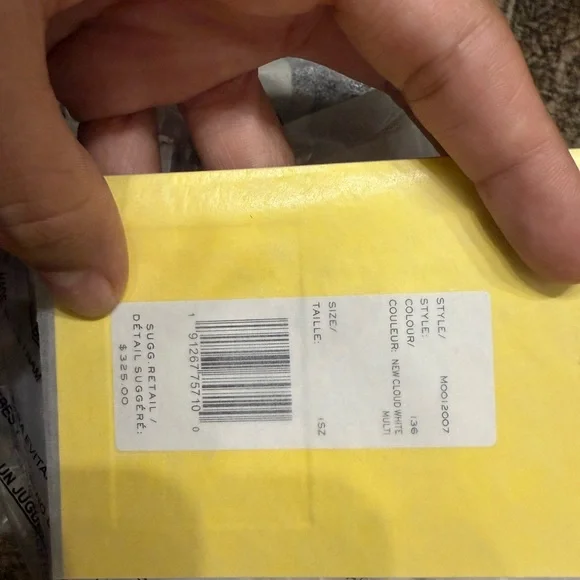 Marc Jacobs White and Silver Crossbody Bag - Picture 4 of 4